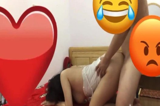 Skylar Vox не позволяет своему парню оставить его